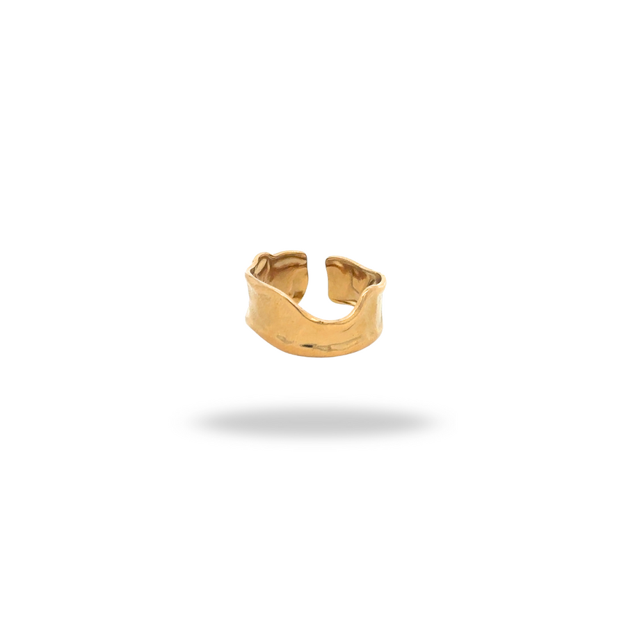 Anillo Dorado Orgánico – Belleza en la imperfección
